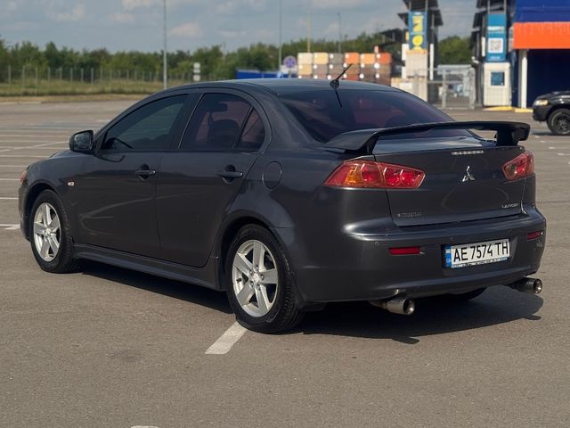 Mitsubishi Lancer - зображення 1