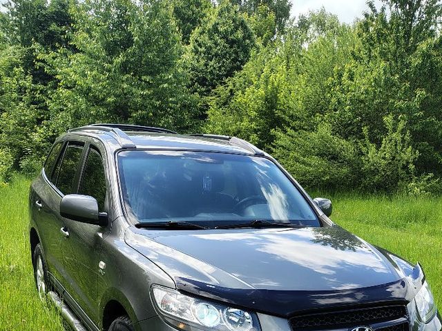 Hyundai Santa Fe - фото 3