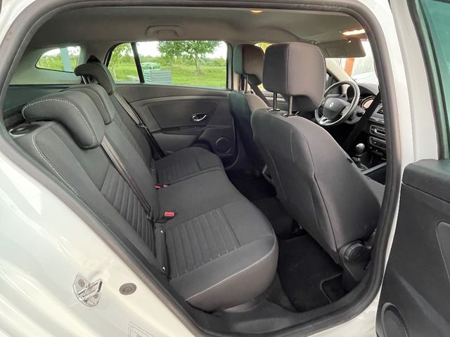 Renault Megane - фото 4
