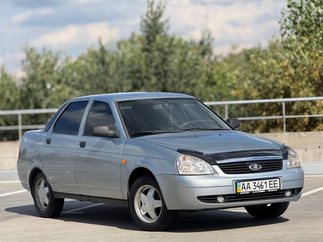 Lada (ВАЗ) Priora - зображення 1