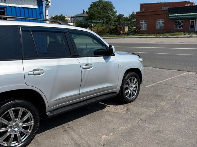 Toyota Land Cruiser - зображення 3