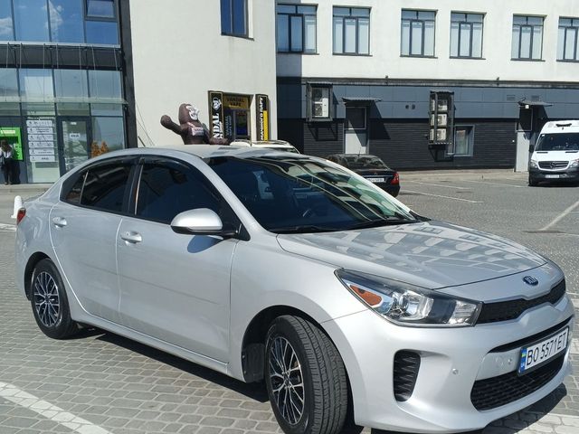 Kia Rio - фото 2