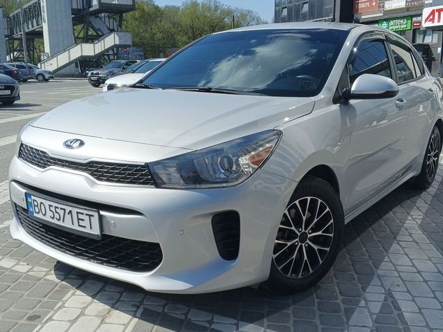 Kia Rio - фото 4