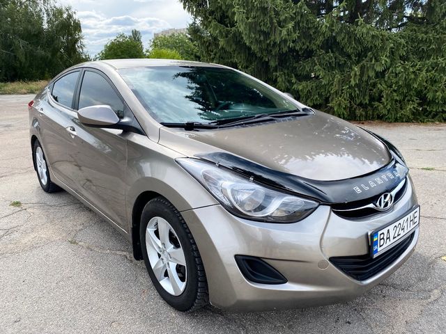 Hyundai Elantra - зображення 5