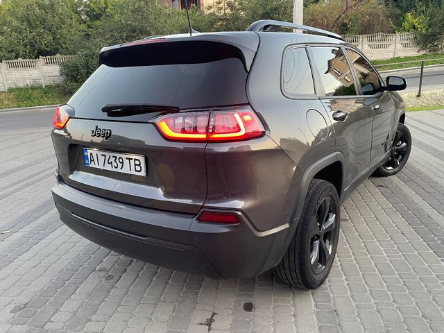 Jeep Cherokee - зображення 5