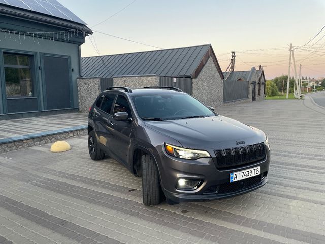 Jeep Cherokee - зображення 3