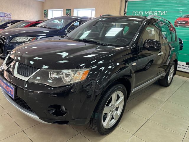 Mitsubishi Outlander - зображення 1