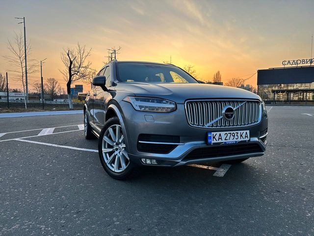 Volvo XC90 - фото 2