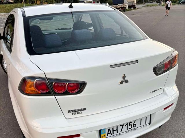 Mitsubishi Lancer - фото 5