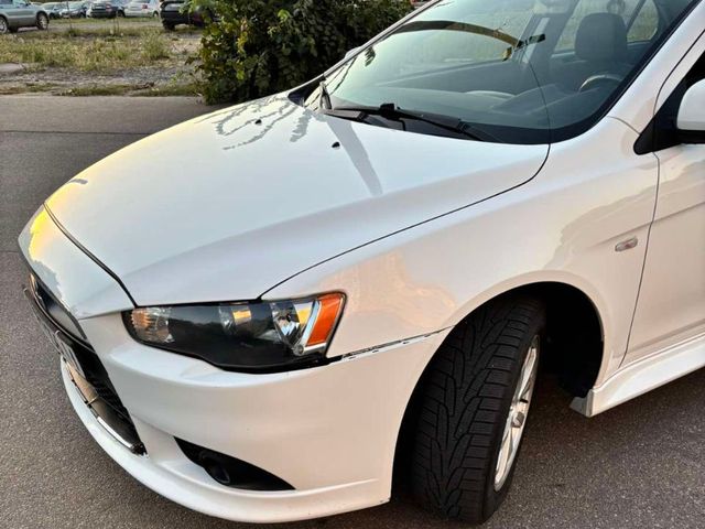 Mitsubishi Lancer - фото 4