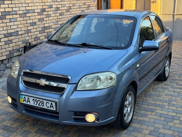 Chevrolet Aveo - зображення 1