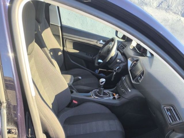 Peugeot 308 - зображення 5