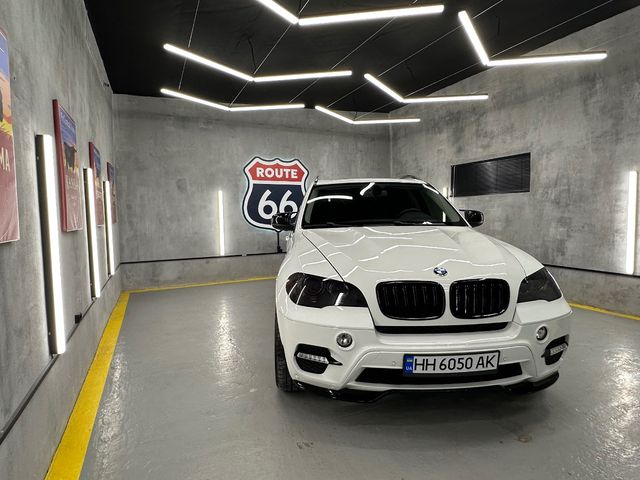 BMW X5 - зображення 1