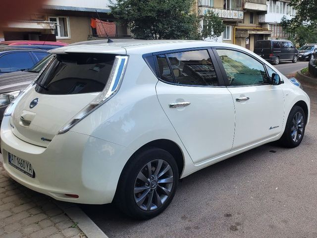Nissan Leaf - зображення 2