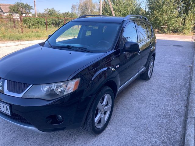Mitsubishi Outlander - зображення 2