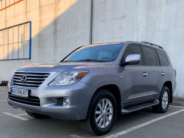 Lexus LX - зображення 1