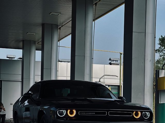 Dodge Challenger - зображення 4