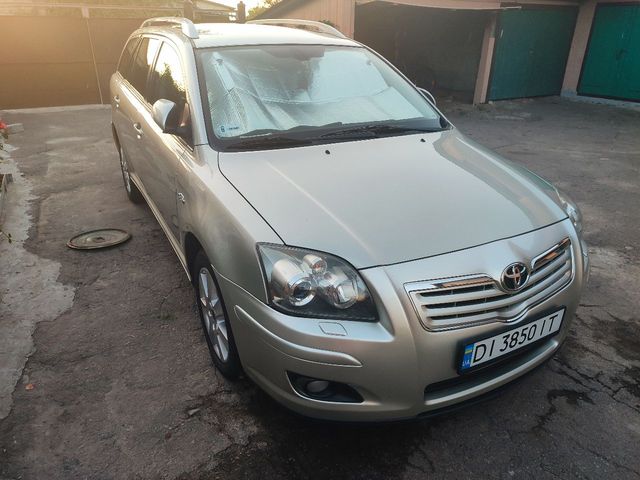 Toyota Avensis - зображення 3