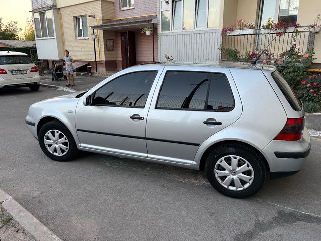 Volkswagen Golf - зображення 5