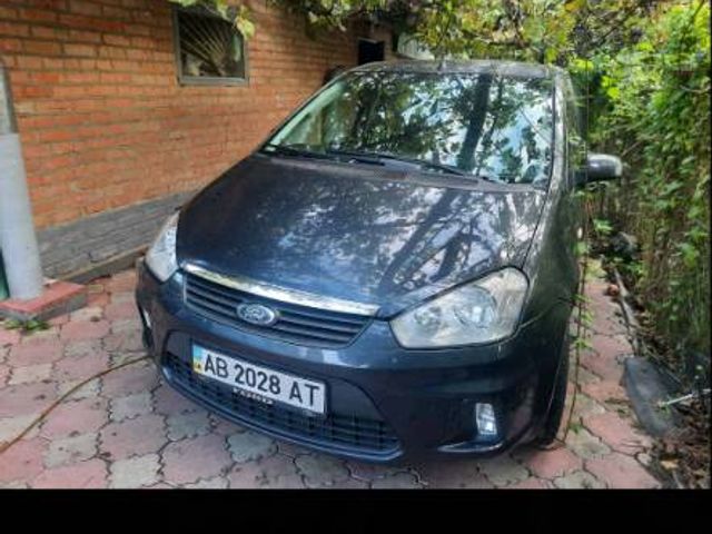 Ford C-MAX - зображення 1