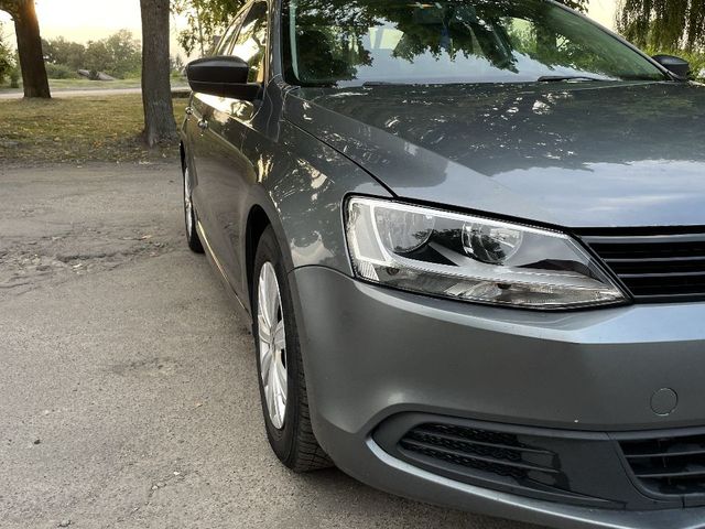 Volkswagen Jetta - зображення 5