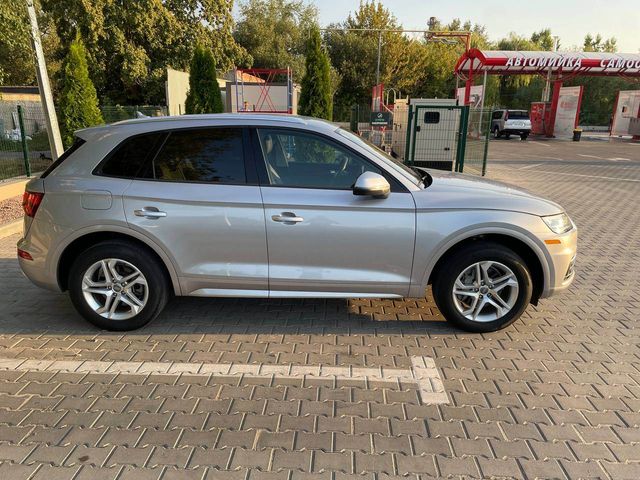 Audi Q5 - фото 4
