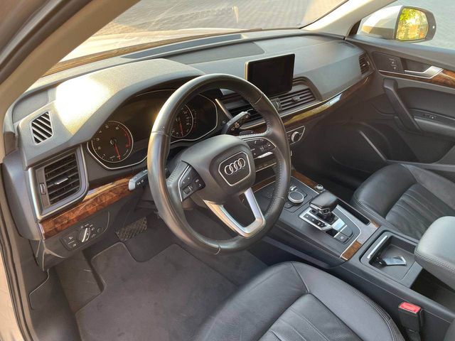 Audi Q5 - фото 3