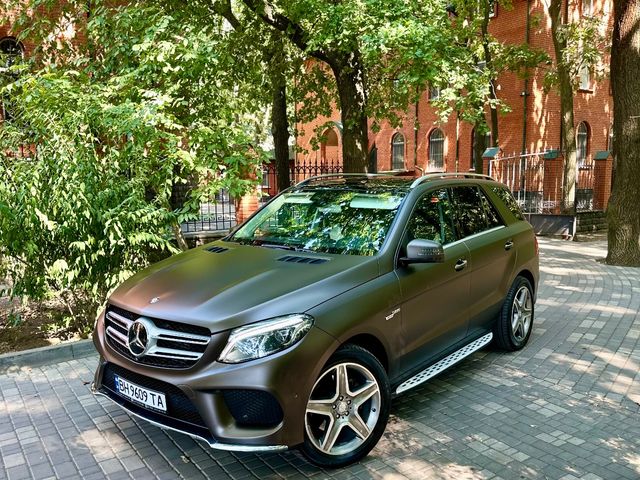 Mercedes-Benz GLE - зображення 1