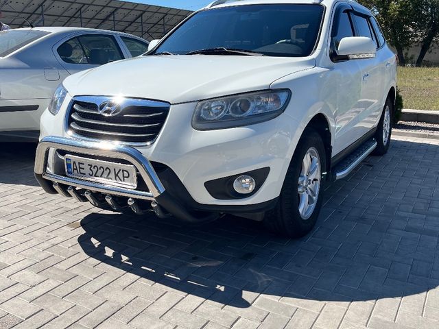Hyundai Santa Fe - фото 3