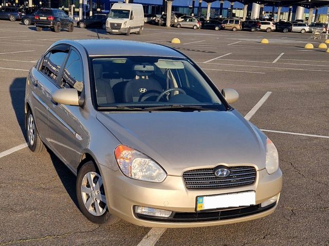 Hyundai Accent - зображення 3