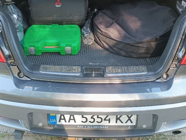 Mitsubishi Outlander - зображення 5