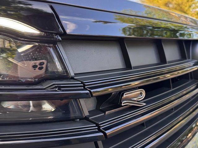 Volkswagen Touareg - зображення 2