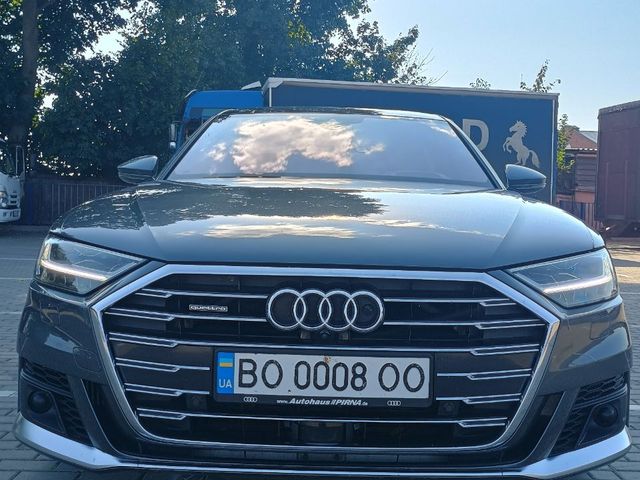 Audi A8 - зображення 1
