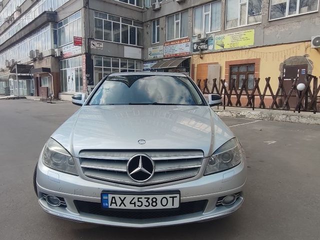 Mercedes-Benz C-Класс - зображення 1