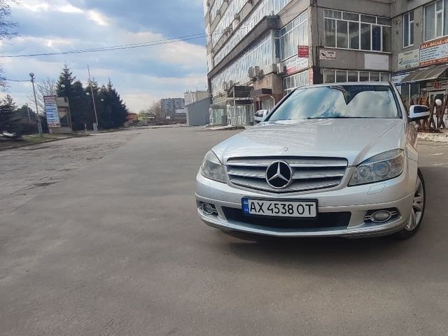 Mercedes-Benz C-Класс - зображення 2