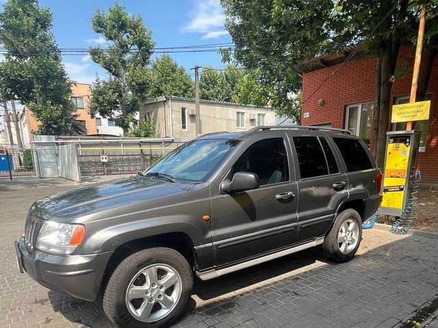 Jeep Grand Cherokee - зображення 3