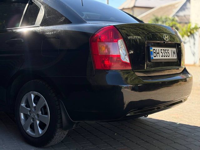 Hyundai Accent - зображення 3