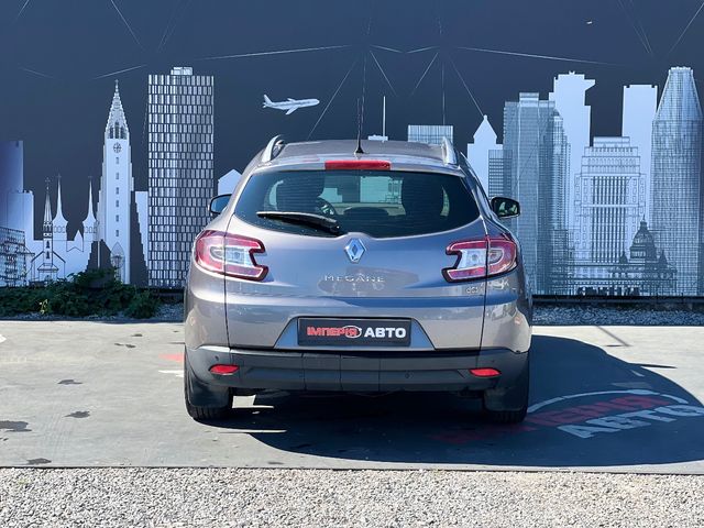 Renault Megane - фото 4