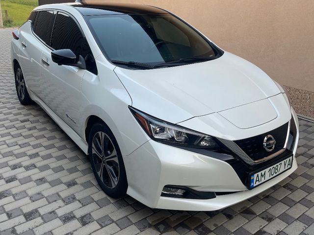 Nissan Leaf - зображення 1