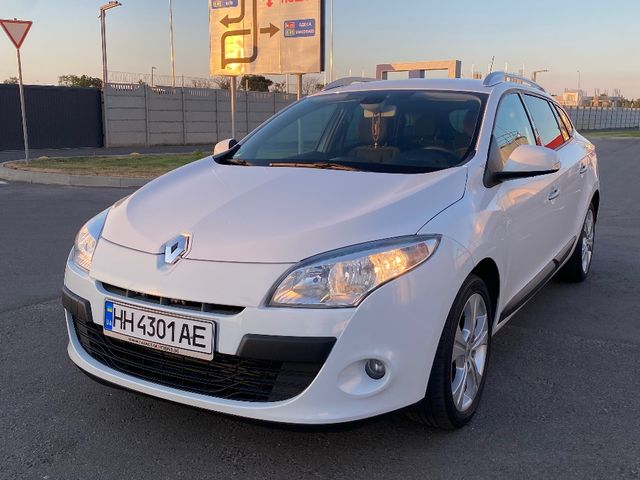 Renault Megane - фото 3