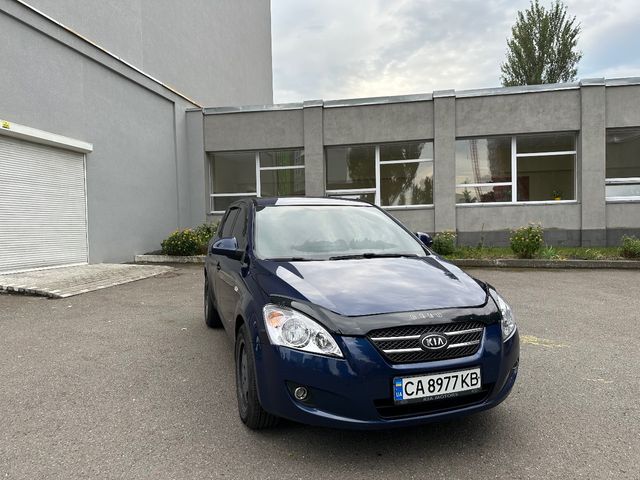 Kia Ceed - зображення 2