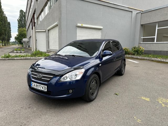 Kia Ceed - зображення 1