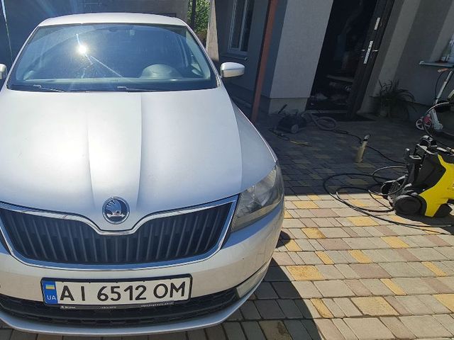 Skoda Rapid - зображення 1