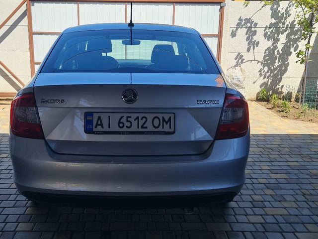 Skoda Rapid - зображення 5