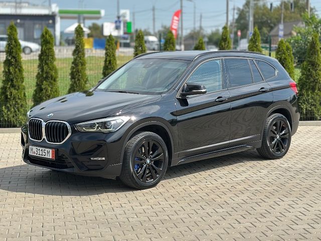 BMW X1 - зображення 1