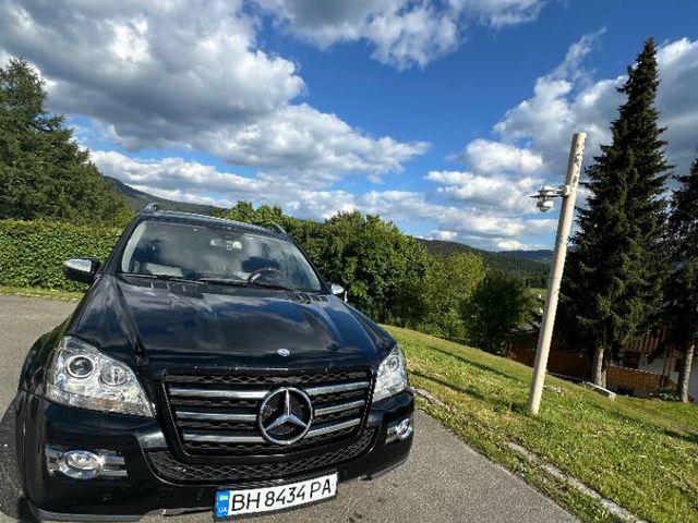 Mercedes-Benz GL-Класс - зображення 1