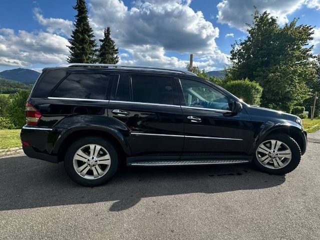 Mercedes-Benz GL-Класс - зображення 3