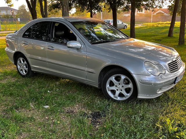 Mercedes-Benz C-Класс - зображення 1
