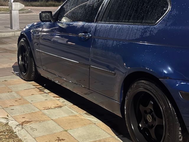 BMW 3 серії - зображення 1