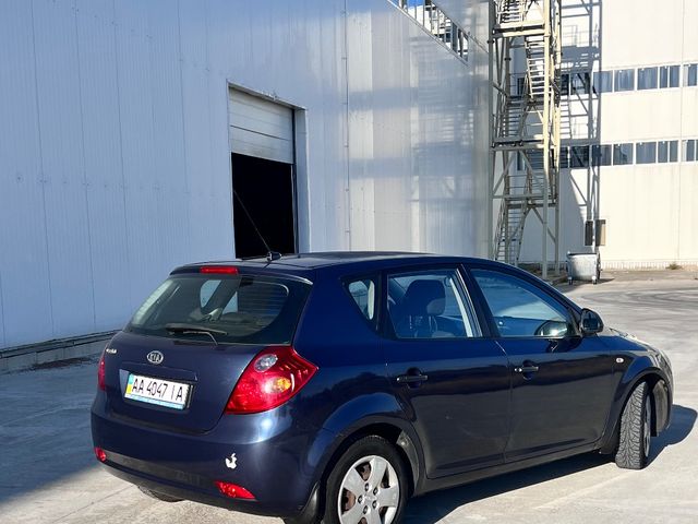 Kia Ceed - зображення 4
